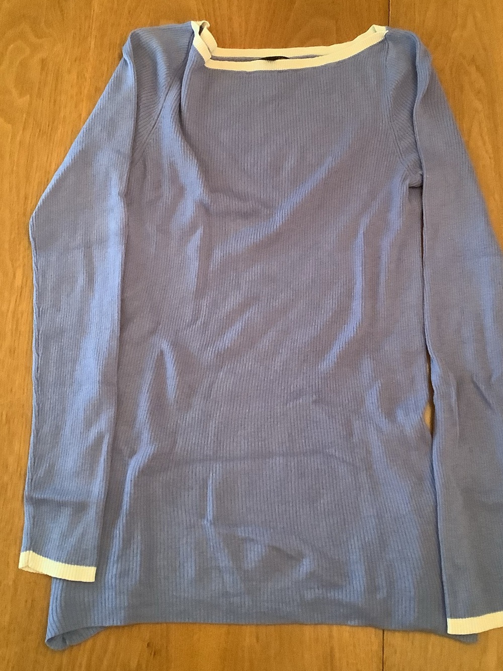 Light Blue Long-Sleeve Crewneck Sweater with White Trim - women’s
